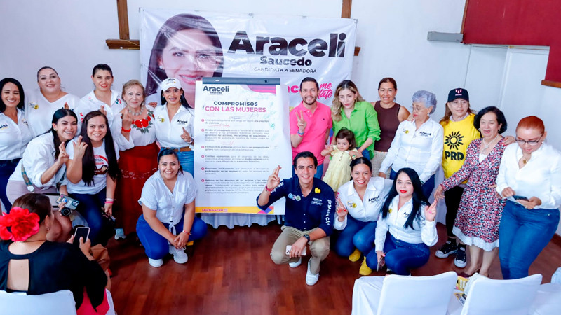 Araceli Saucedo y Beto Lucatero firman compromisos con las mujeres, ¡su protección e impulso será una realidad! 