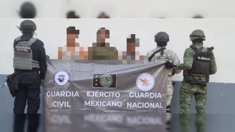 Caen 3 sujetos con arsenal en Buenavista, Michoacán  