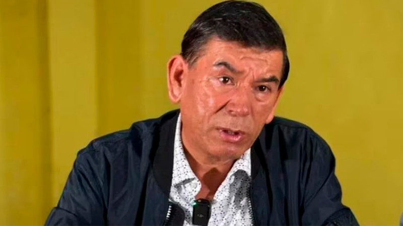 Cuelgan mantas con mensajes de grupos delictivos, contra candidato de PVEM en Tehuacán, Pedro Tepole 