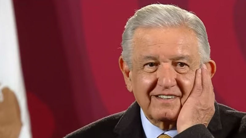 El 51.4 % de los mexicanos considera que se deben suspender las mañaneras de AMLO durante el proceso electoral 