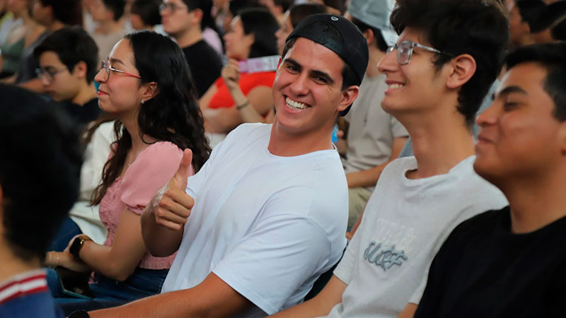 IEM organiza foro con juventudes sobre la importancia del voto  