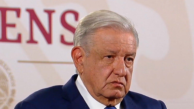 AMLO califica de "provocación", agresión de presuntos normalistas en Palacio Nacional 