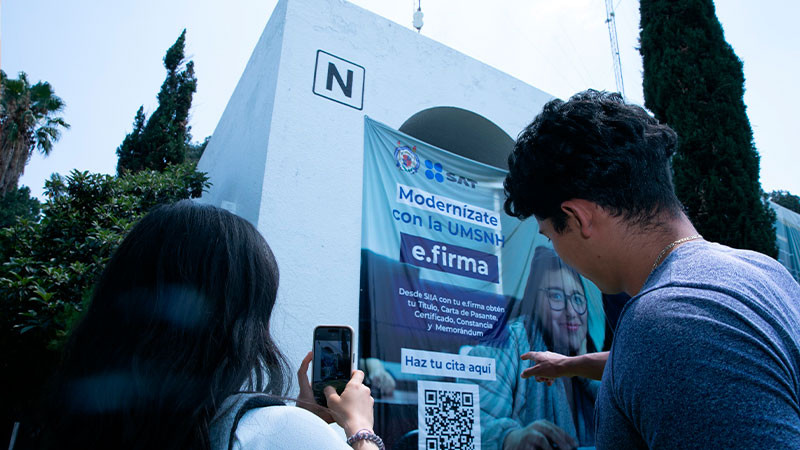 Obtén tu título, carta de pasante o certificado con un click, UMSNH se moderniza 