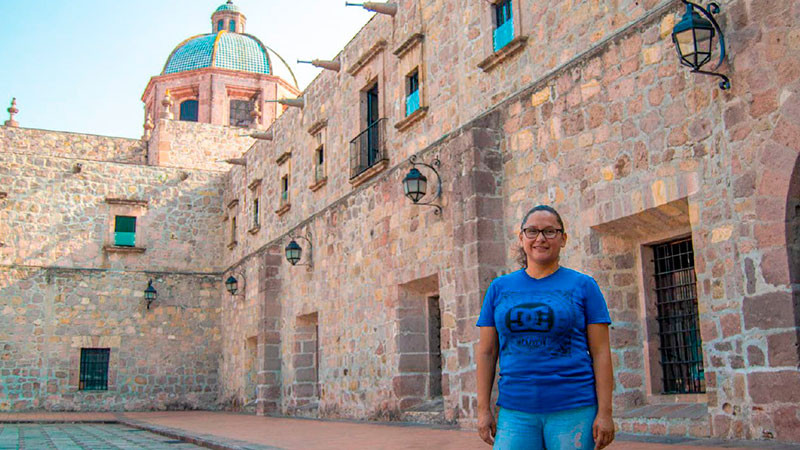El arte de ser profesora y enseñar en la Casa de la Cultura de Morelia 