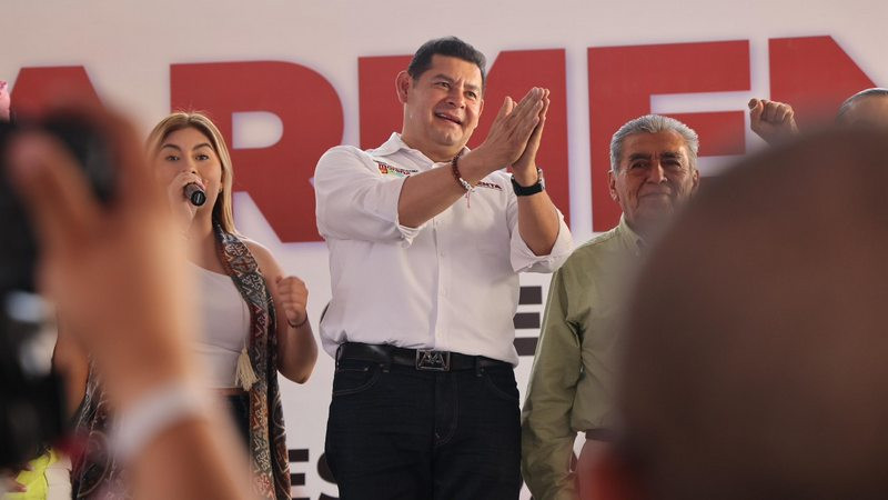 Alejandro Armenta va por la creación de 10 parques agroindustriales en Puebla 