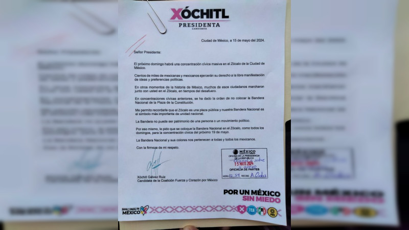 Xóchitl Gálvez pide a López Obrador izar la Bandera en el Zócalo este domingo
