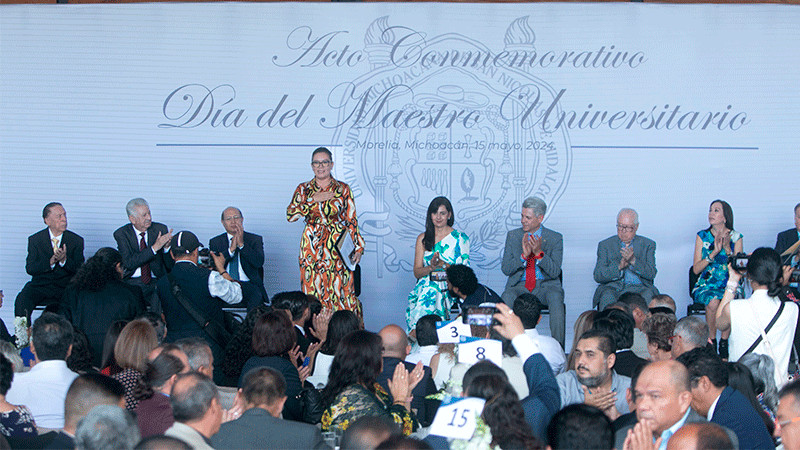 Rectora convoca a docentes a sembrar la semilla de la esperanza en la comunidad estudiantil 