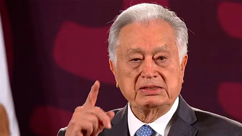 CFE estaba a punto de desaparecer, asegura Bartlett 