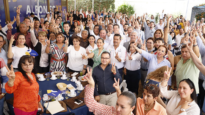 Porque los trabajadores del sector educativo tendrán voz y voto, el dos de junio ¡vamos por el triunfo!: Araceli Saucedo 