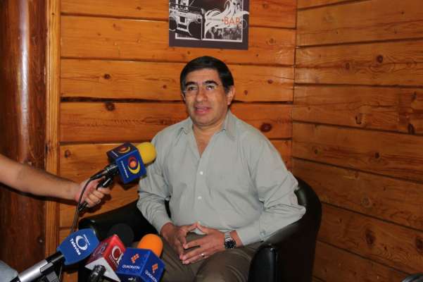 Cubierto el 75 por ciento de la deuda con el sector papelero de Michoacán, dice representante 
