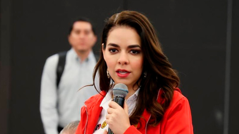 Expone Laura Haro propuestas en materia de salud para Jalisco 