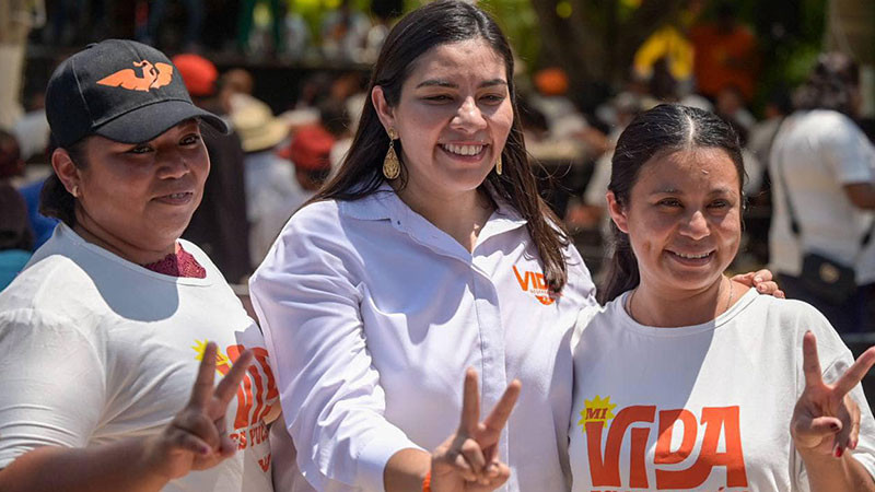 Vida Gómez llama a no aceptar la compra de credenciales en Yucatán 