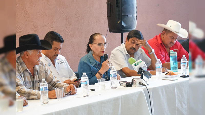 Ganaderos michoacanos reconocen compromiso de Julieta Gallardo con el sector