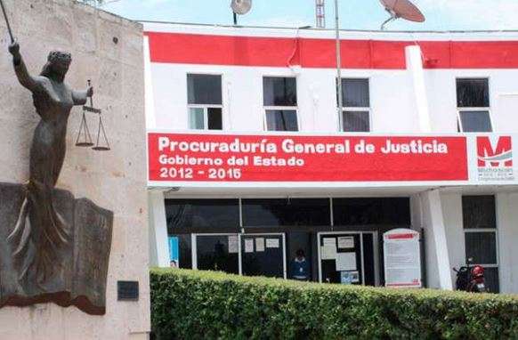 Investigan a dos por secuestro de mujer profesionista en Queréndaro, Michoacán 