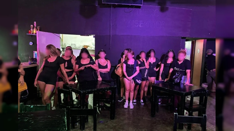 Rescatan a 17 mujeres extranjeras víctimas de trata en Playa del Carmen, Quintana Roo 