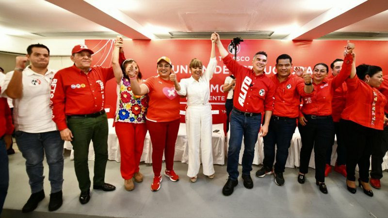 Lorena Beaurregard pide a Juan Manuel Fócil y Minés de la Fuente declinar en su favor en Tabasco 