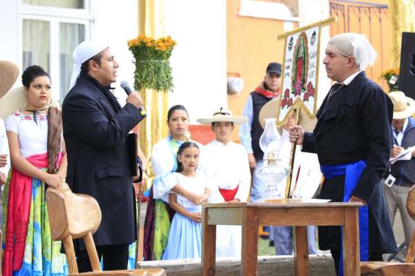 Encabeza Gobernador XXII Cabalgata Morelos en Indaparapeo  - Foto 1 