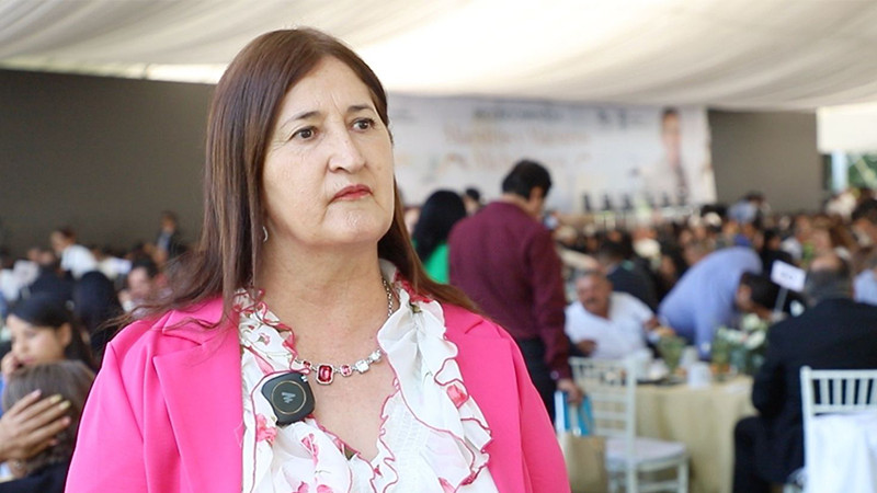 Labor en aula, fundamental para mayor conciencia social: maestra galardonada 