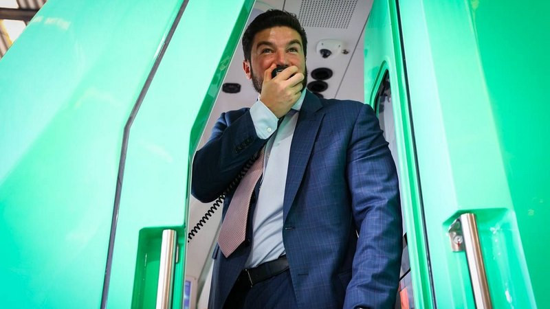Exhiben que Samuel García compró un terreno millonario para construir megacasa en San Pedro 