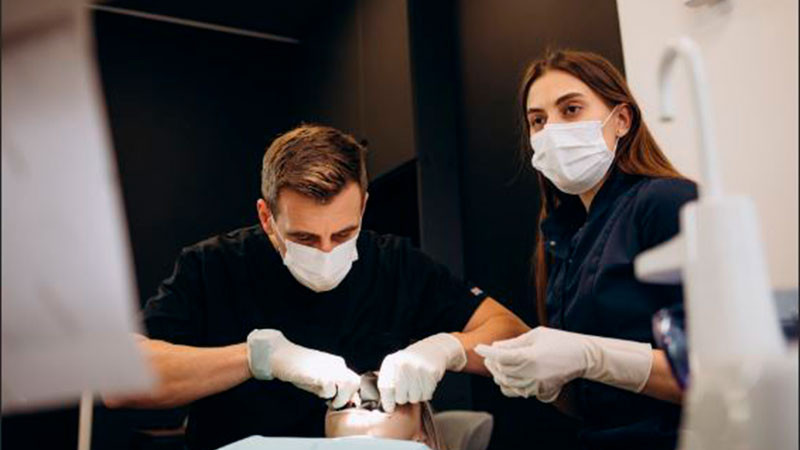 En México falta más investigación odontológica, señala experto 