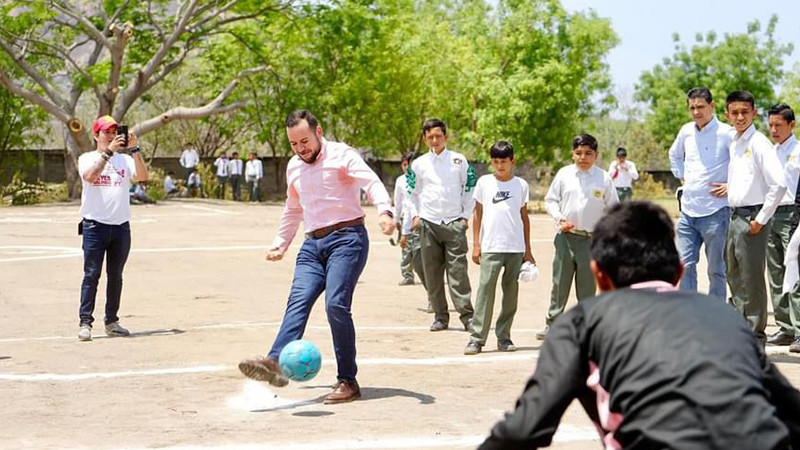 Con el apoyo a la educación, la cultura y el deporte, vamos a transformar el Distrito 22: Reyes Galindo