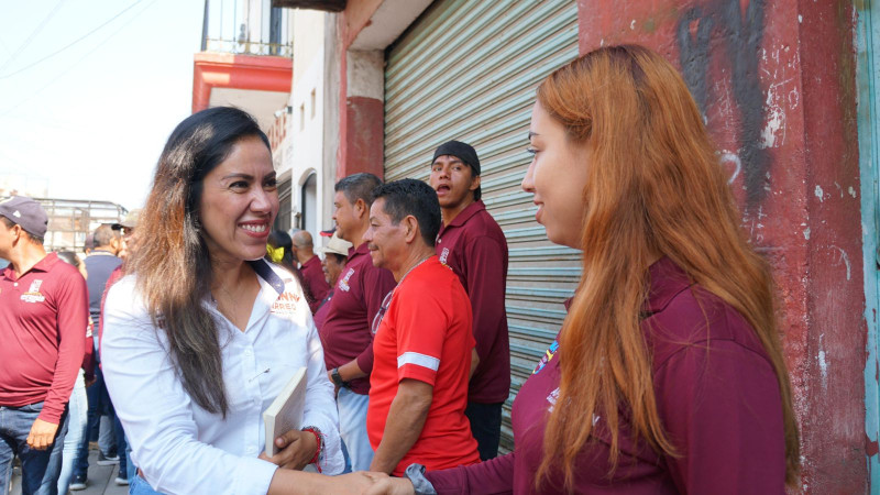 “El agua es vida” Fanny Arreola se reúne con CAPAMA 