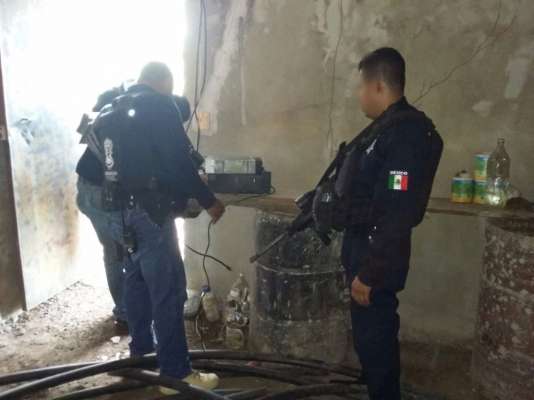 Aseguran narcoantena en Apatzingán, Michoacán - Foto 3 