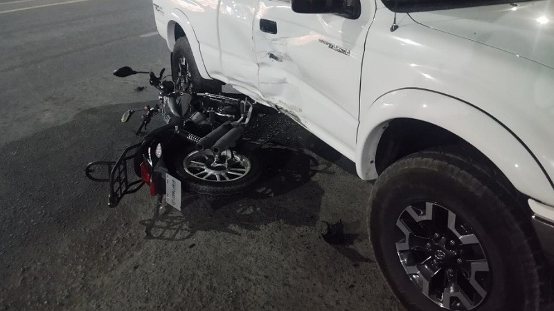 Apatzingán, Michoacán: Motociclista que sufrió un accidente, muere en el hospital 