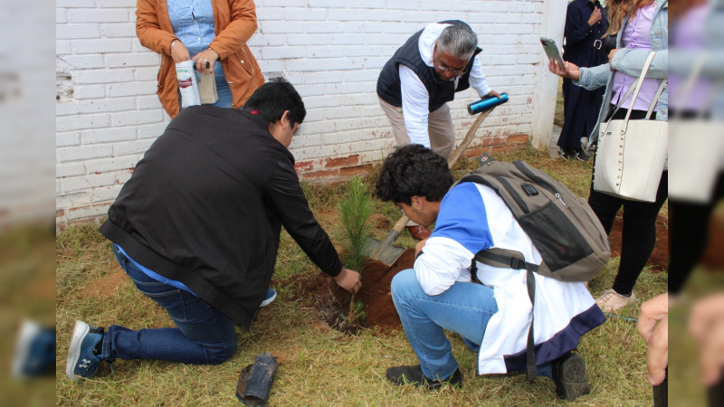 Secma lanza convocatoria para el Premio al Mérito Ambiental Michoacán 2024