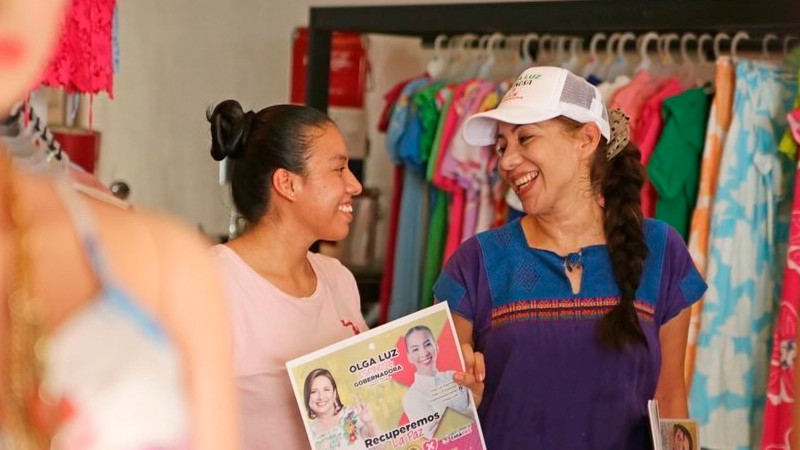 Olga Luz Espinosa reafirma su compromiso con la gente de Pichucalco, Chiapas 