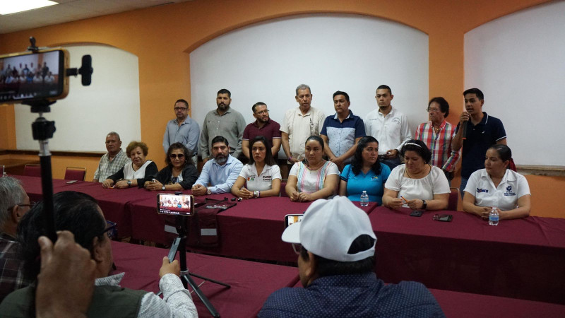 Sindicatos de Apatzingán cierran filas y refrendan apoyo a Fanny Arreola 