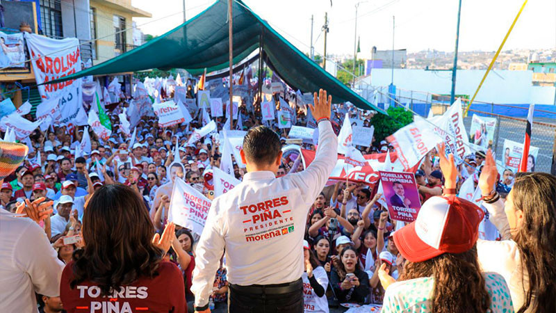 Torres Piña reunió a más de 30 mil morelianos en cierres de campaña 