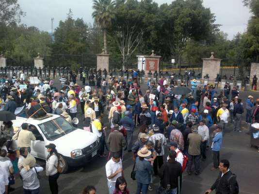 Más de 70 asociaciones de Frente Cívico Social inician marcha masiva en Morelia  - Foto 0 