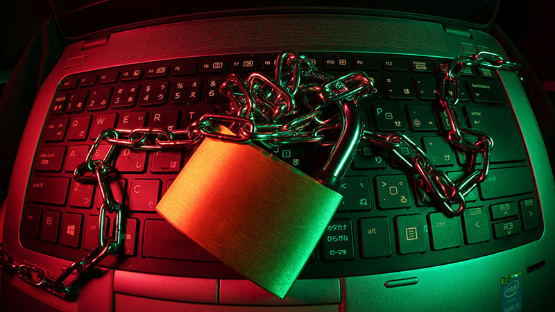 Policías de la Unión Europea desarticularon rede de cibercriminales que hacían extorsión a través de emails 