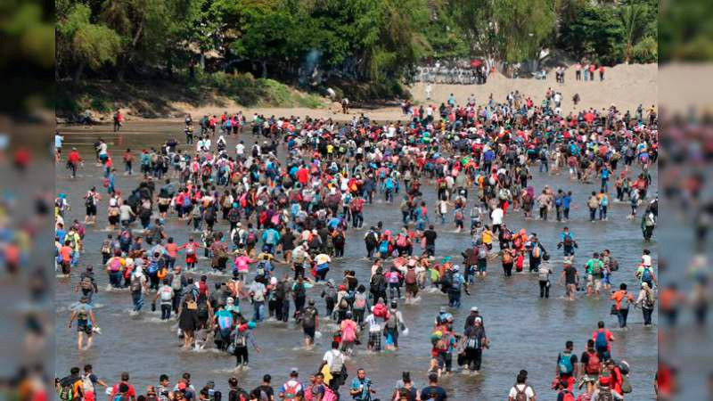 Patrulla Fronteriza usa altavoces para disuadir a migrantes de cruzar hacia EEUU 