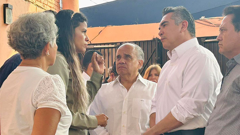 Esposa de candidato asesinado, Alfredo Cabrera, lo sustituirá en candidatura por Coyuca de Benítez 