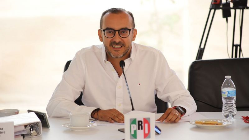 Seamos demócratas de tiempo completo: Alejandro Bribiesca 