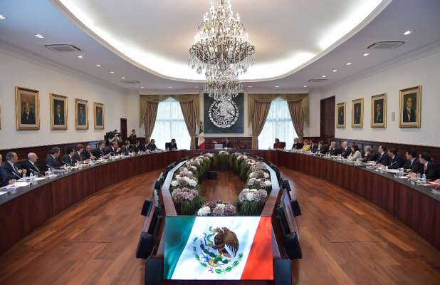 Revisan Enrique Peña Nieto y su Gabinete, avances en implementación de reformas - Foto 1 