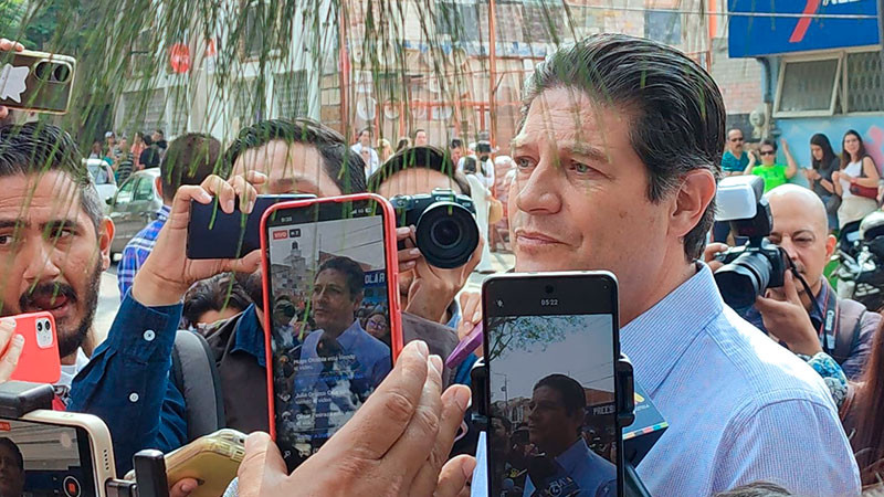 Alfonso Martínez se deslinda de presunto reparto de despensas atribuido a su persona 