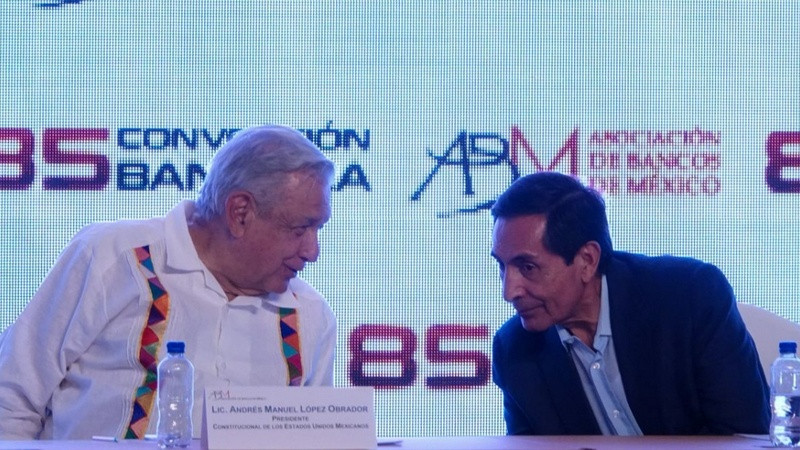 AMLO adelanta que Ramírez de la O seguirá al frente de Hacienda en Gobierno de Sheinbaum 