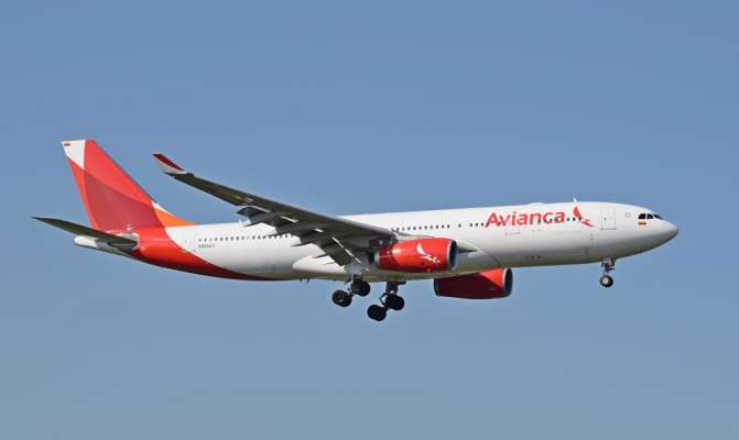 Avión de Avianca es perseguido por avión militar venezolano: aerolínea cancela vuelos 
