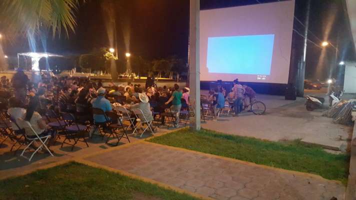 Comienza el "Cine bajo las estrellas" en La Ruana - Foto 0 