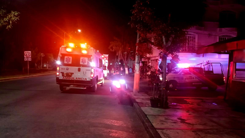 Arrojan explosivo casero contra un negocio en Uruapan, Michoacán 