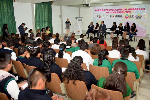Arrancan Foros Regionales en materia de Prevención del Embarazo en Adolescentes, en el CONALEP Morelia 1 - Foto 1 