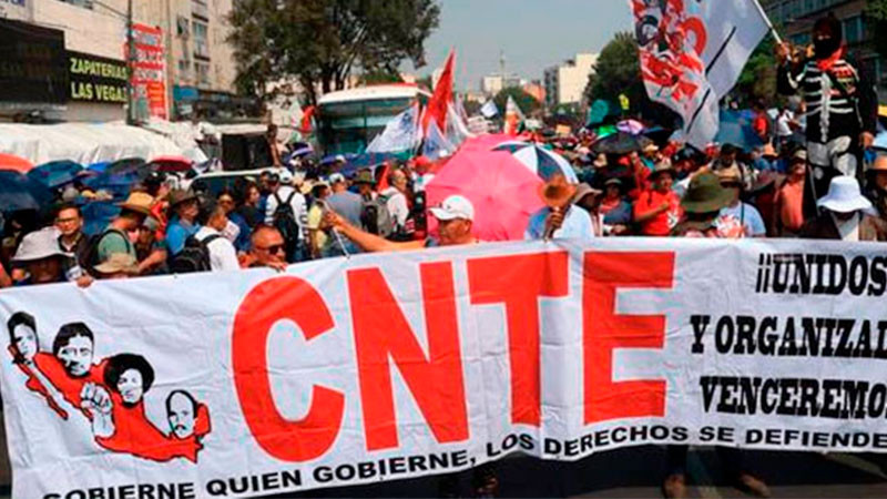 CNTE vandaliza oficinas de Educación en Chiapas 