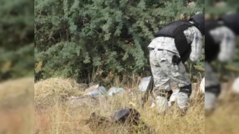 Sale a buscar a su esposo y lo encuentra asesinado, en Lázaro Cárdenas, Michoacán 
