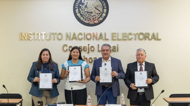 "El pueblo de Michoacán, el triunfador del proceso electoral": Raúl Morón 