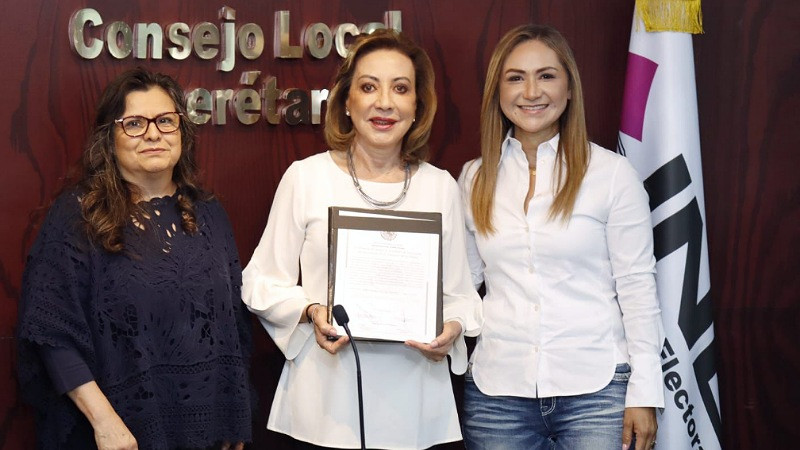 Reciben Lupita Murguía y Agustín Dorantes constancia de mayoría como Senadores electos en Querétaro 