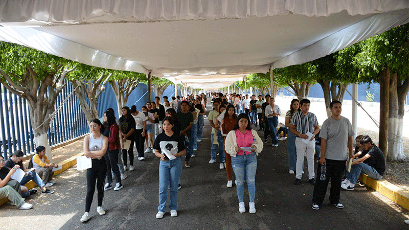 Este lunes es turno de aplicar examen a las y los aspirantes a carreras del área de las Ciencias Exactas, Arquitectura e Ingenierías de la UMSNH