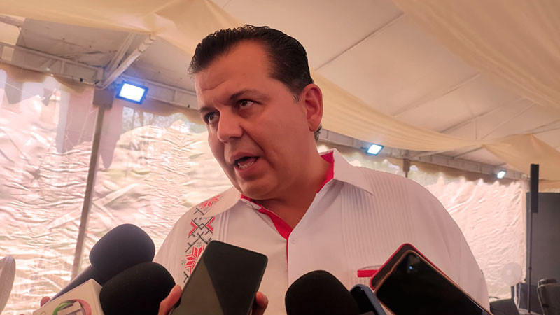 En el Congreso, el PRI no cederá al gobierno de Michoacán: Memo Valencia 